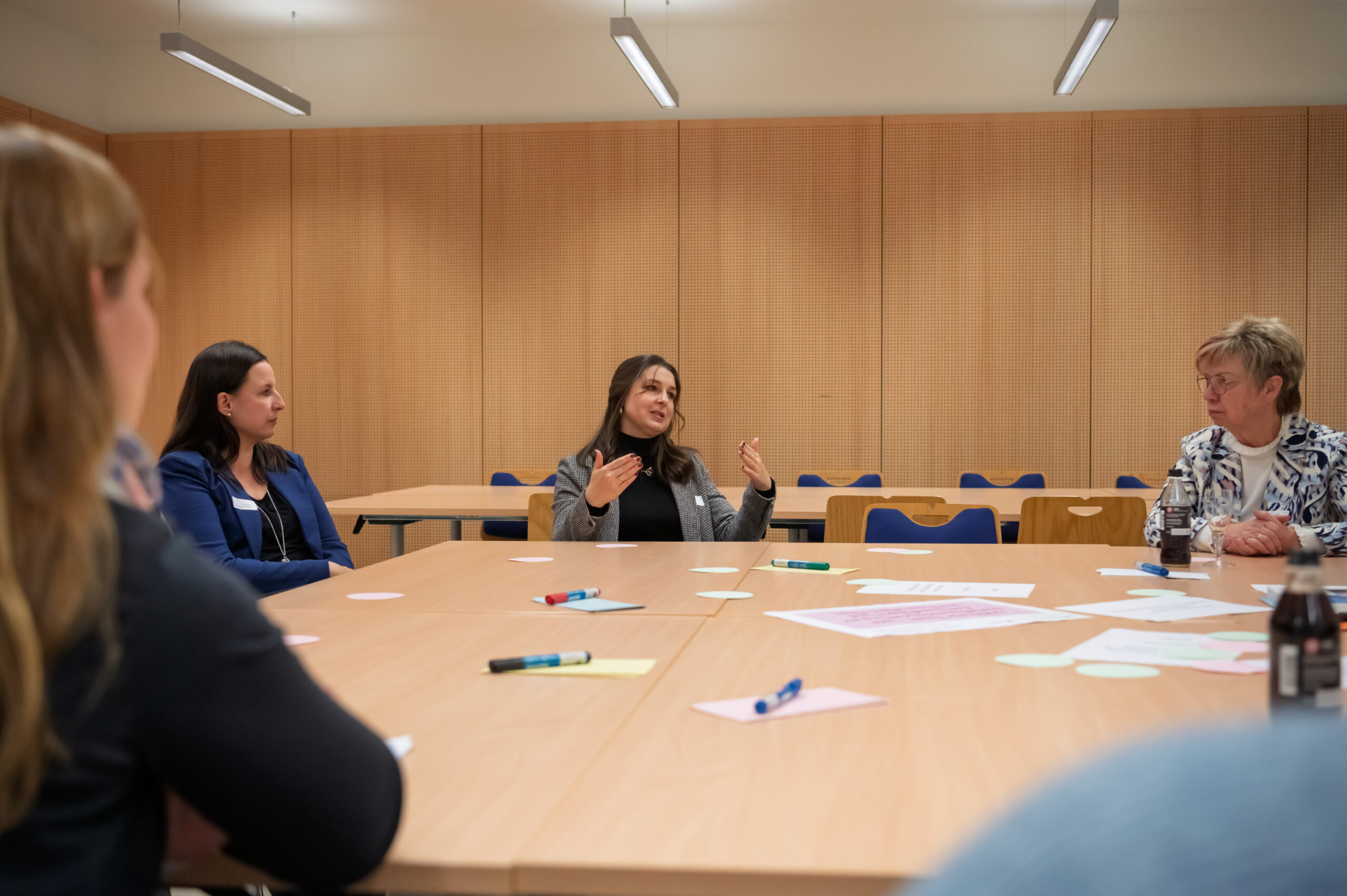 20251124_MSNsozial_6Z61115_InselDatenFuerTaten